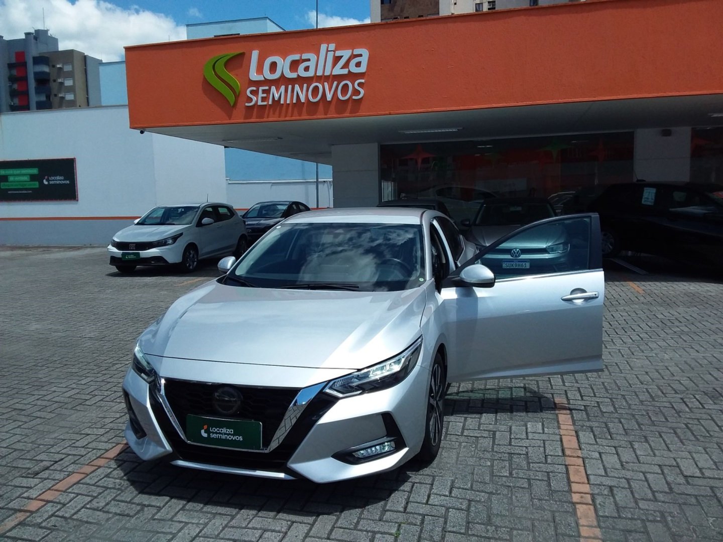 Nissan Sentra Advance 2.0 16V Aut. na cor Prata em Criciúma / SC - 840236