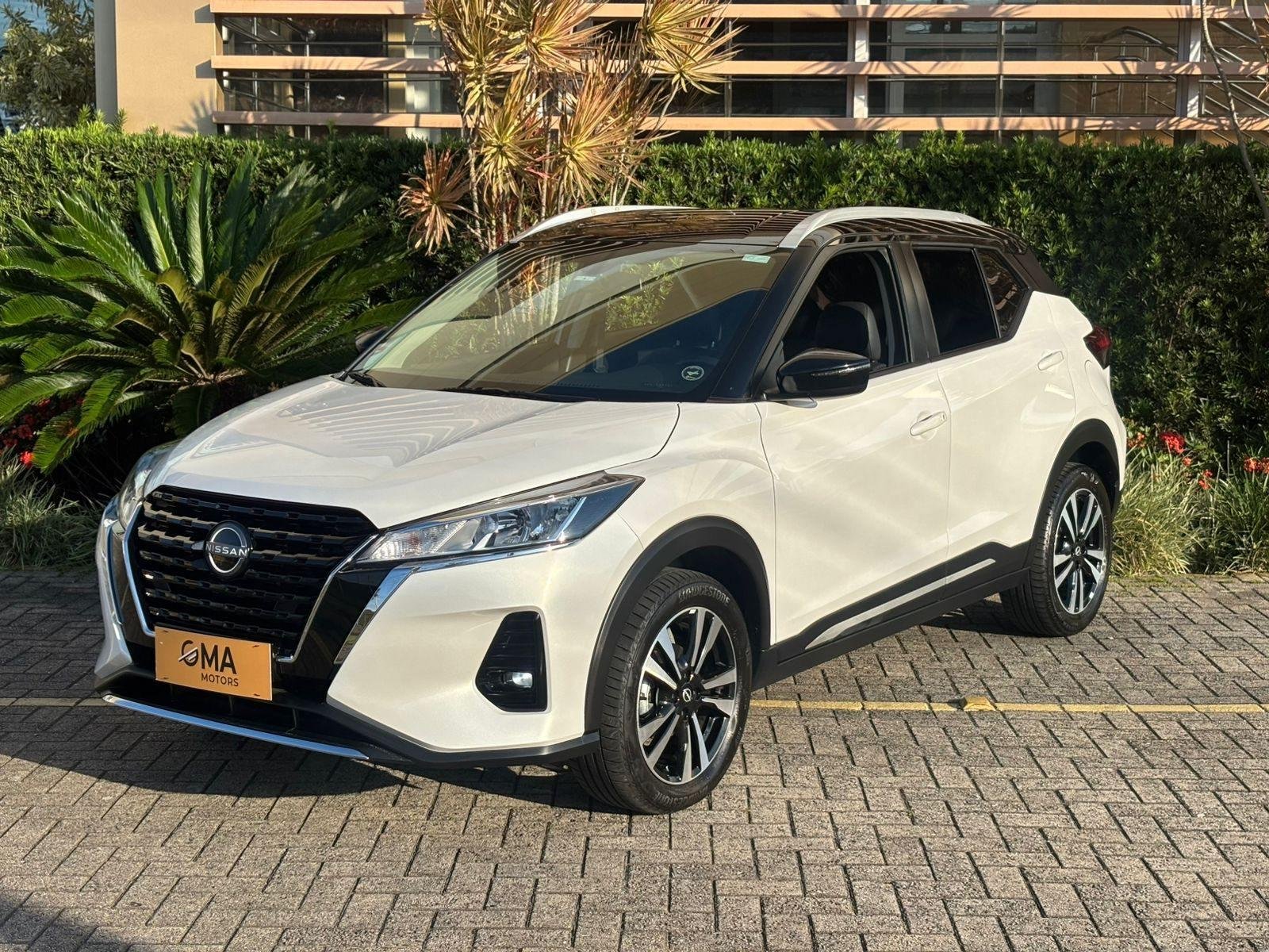 Nissan KICKS Advance 1.6 16V Flex Aut. na cor Branco em São José / SC - 841744