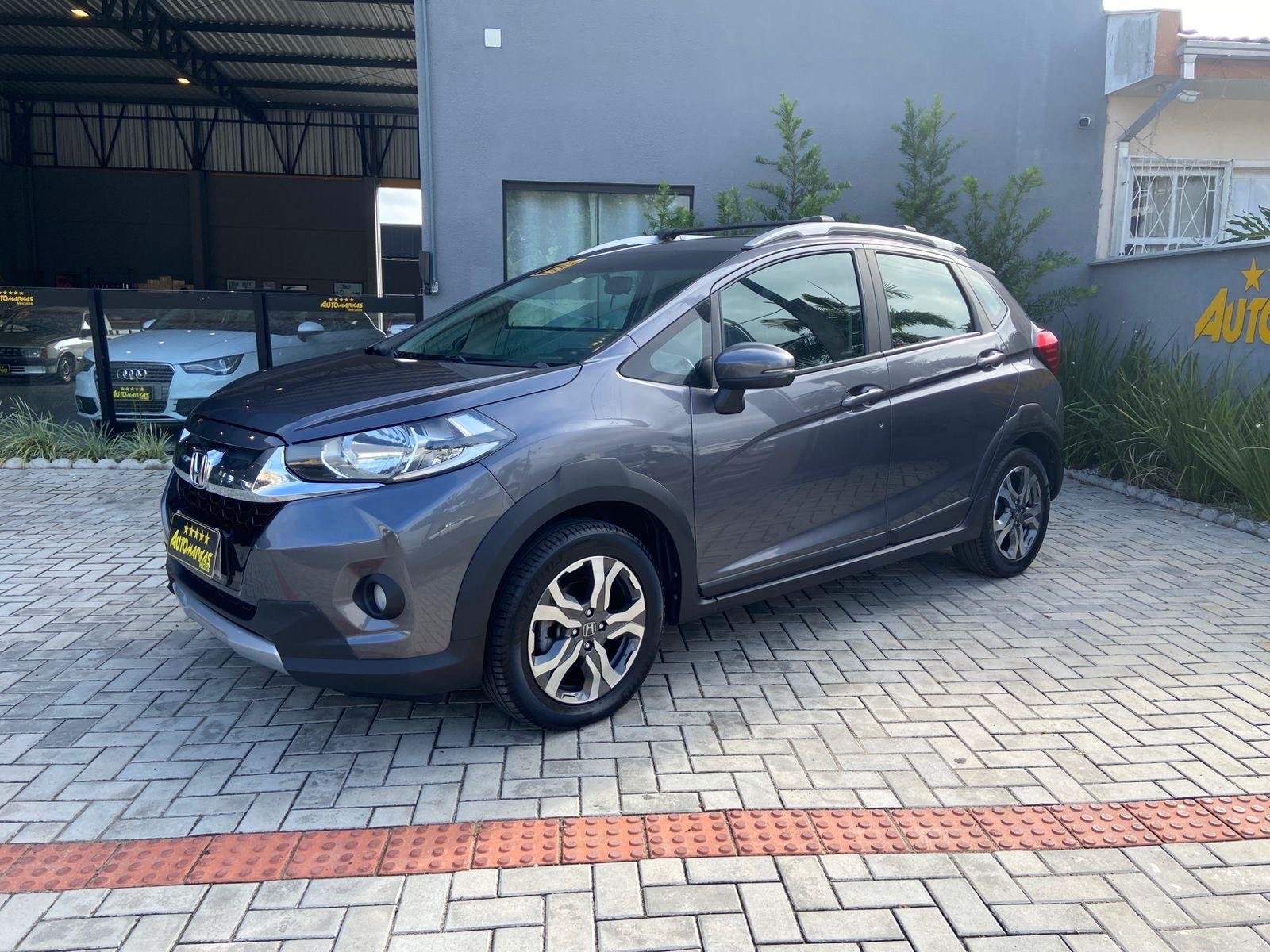 Honda WR-V EX 1.5 Flexone 16V 5p Aut. na cor Cinza em Sombrio / SC - 842073