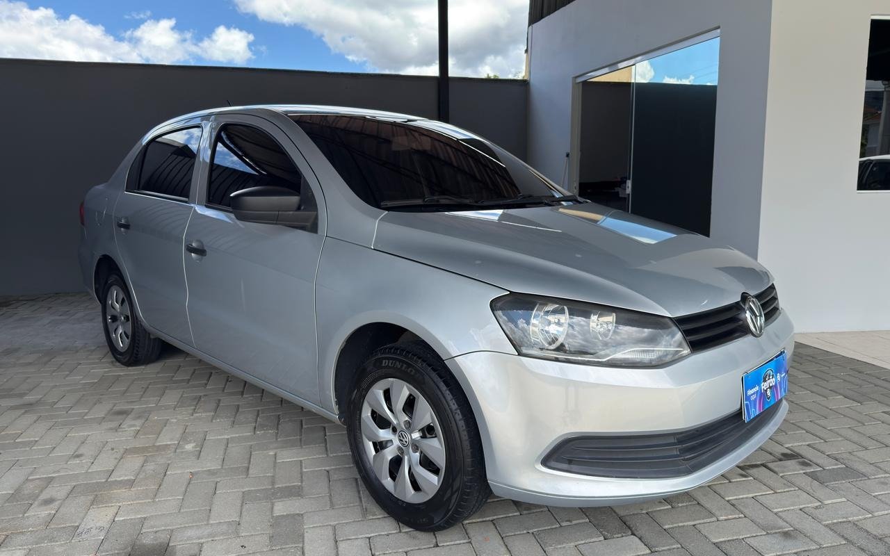 Volkswagen VOYAGE Trendline 1.0 T.Flex 8V 4p na cor Prata em Joinville / SC - 842527