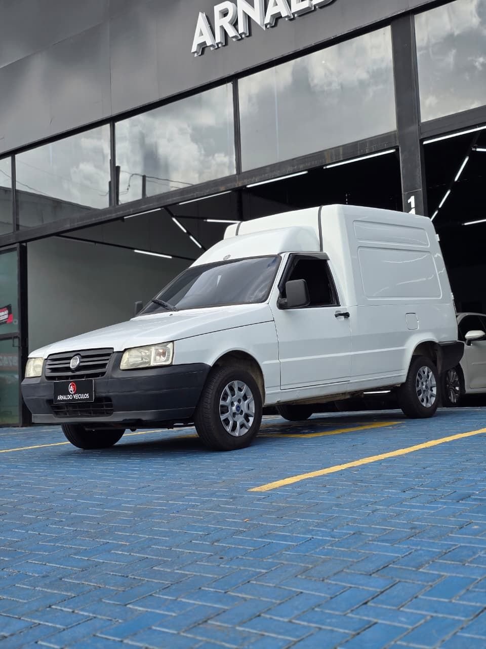 imagem de Furgão 1.5 mpi / i.e.