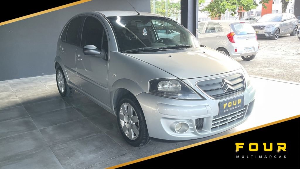 Citroën C3 Exclusive 1.4 Flex 8V 5p na cor Prata em Florianópolis / SC - 843429