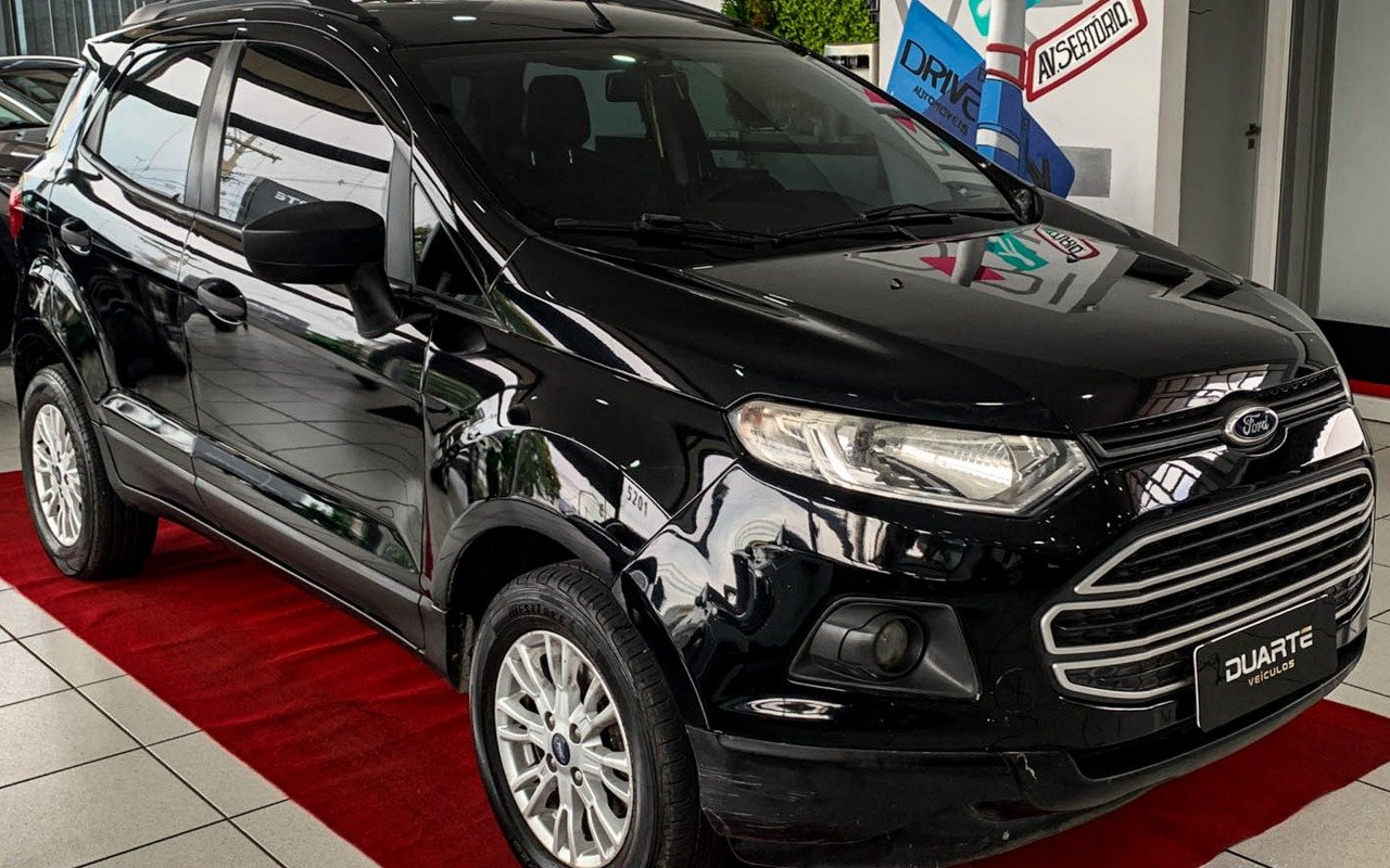 Ford EcoSport SE 1.6 16V Flex 5p Mec. na cor Preto no Porto Alegre / RS - 844620