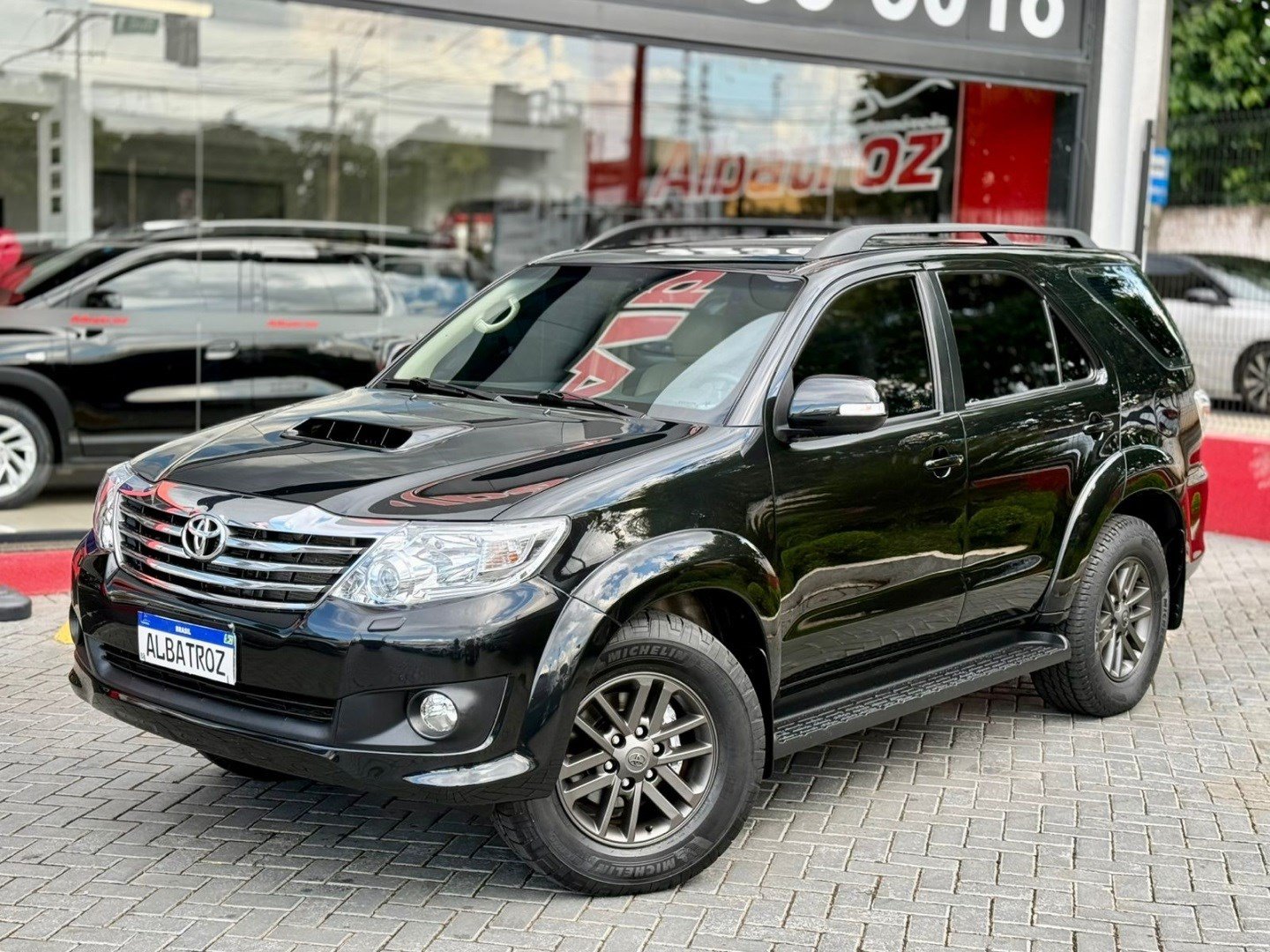 imagem de SW4 SRV D4-D 4x4 3.0 TDI Dies. Aut