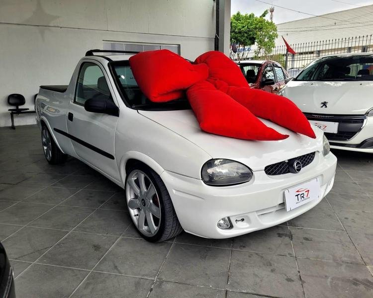 imagem de Pick-Up GL/Champ 1.6 MPFI / EFI