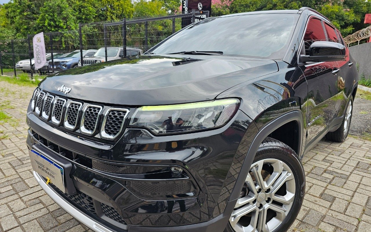 Jeep Compass LONG. T270 1.3 TB 4x2 Flex Aut. na cor Roxo em Curitiba / PR - 844957