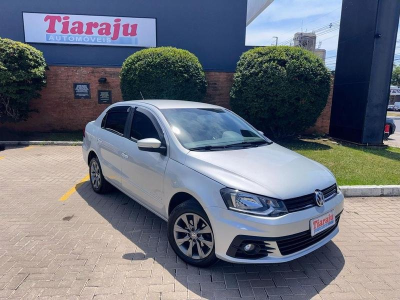 Volkswagen VOYAGE COMF/Highli. 1.6 T.Flex 8V 4p na cor Prata no Porto Alegre / RS - 844982