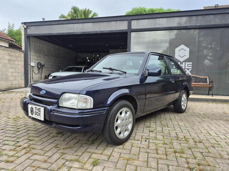 Ford Escort Hobby 1.0 na cor Azul em Curitiba / PR - 845364