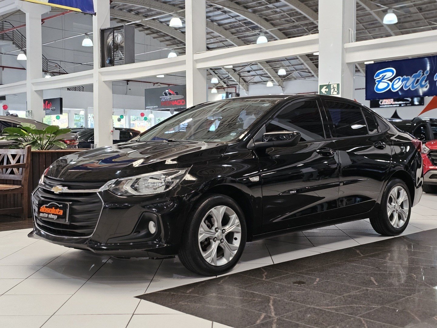 Chevrolet ONIX HATCH LTZ 1.0 12V TB Flex 5p Mec. na cor Preto em Curitiba / PR - 845883