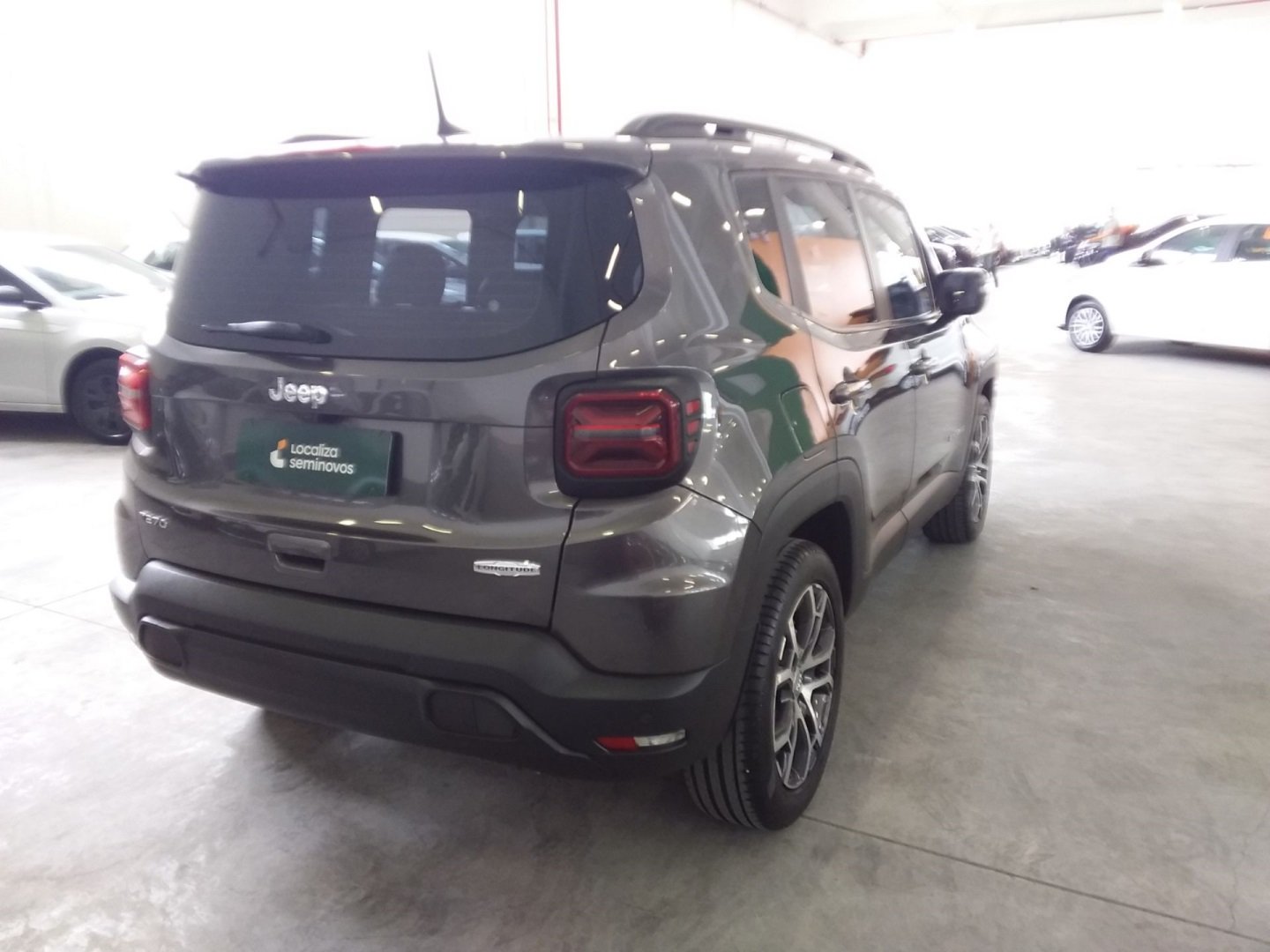 Jeep Renegade Long. T270 1.3 TB 4x2 Flex Aut. na cor Cinza em Curitiba / PR - 847217