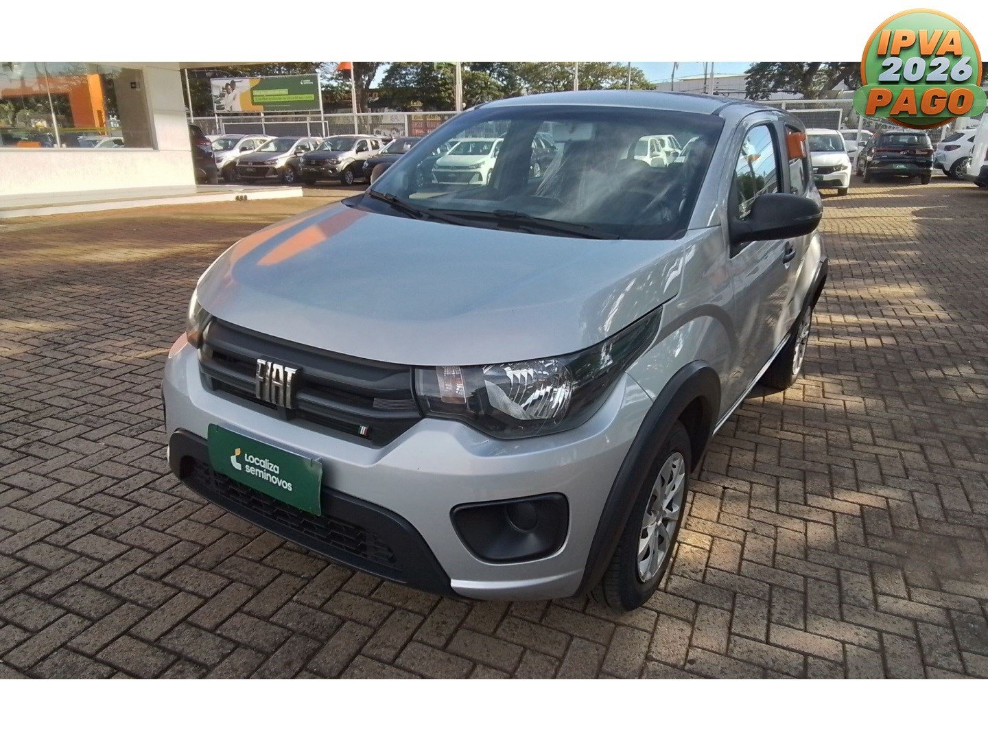 Fiat Mobi LIKE 1.0 Fire Flex 5p. na cor Prata em Maringá / PR - 849610