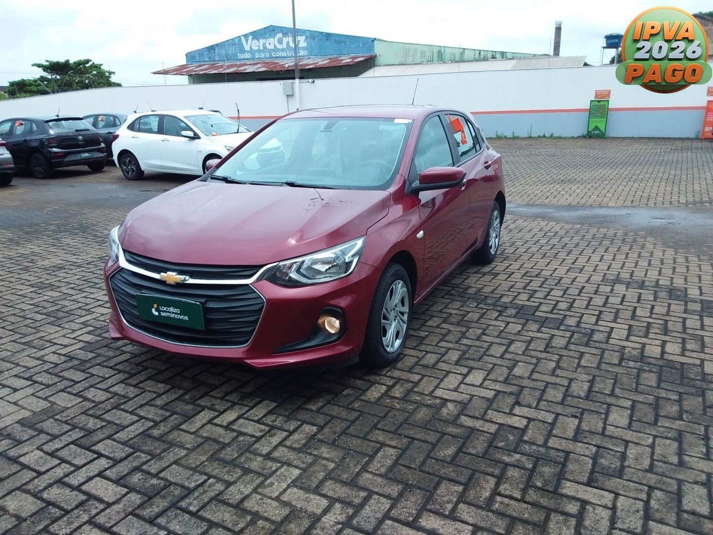Chevrolet Onix HATCH LT 1.0 12V TB Flex 5p Mec. na cor Vermelho em Maringá / PR - 849902