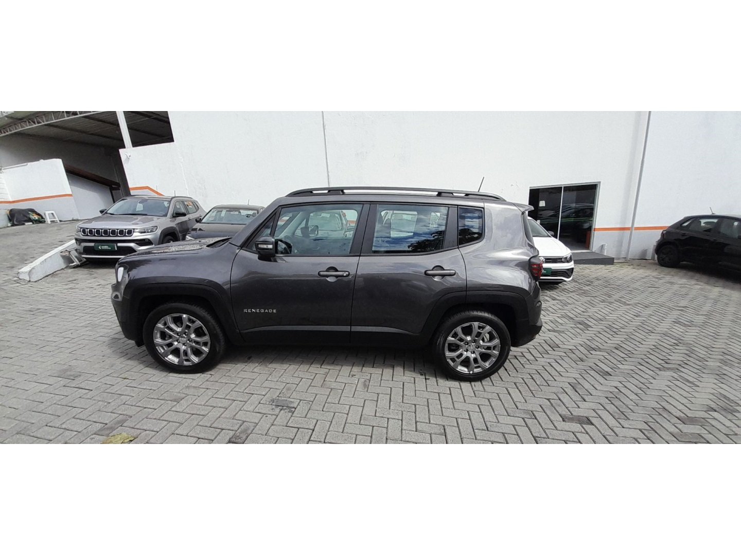 imagem de Long. T270 1.3 TB 4x2 Flex Aut.