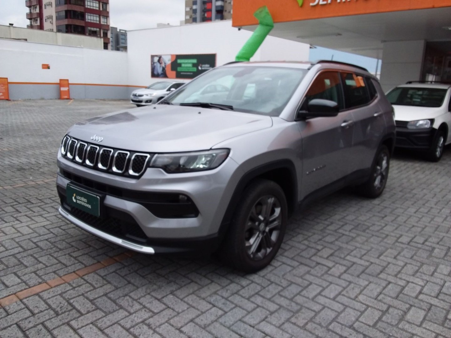 imagem de LONG. T270 1.3 TB 4x2 Flex Aut.