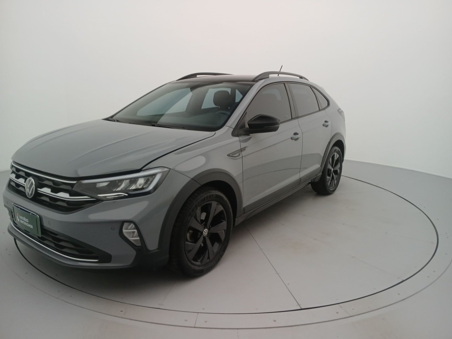 Volkswagen Nivus Highline 1.0 200 TSI Flex Aut. na cor Cinza em Londrina / PR - 852997