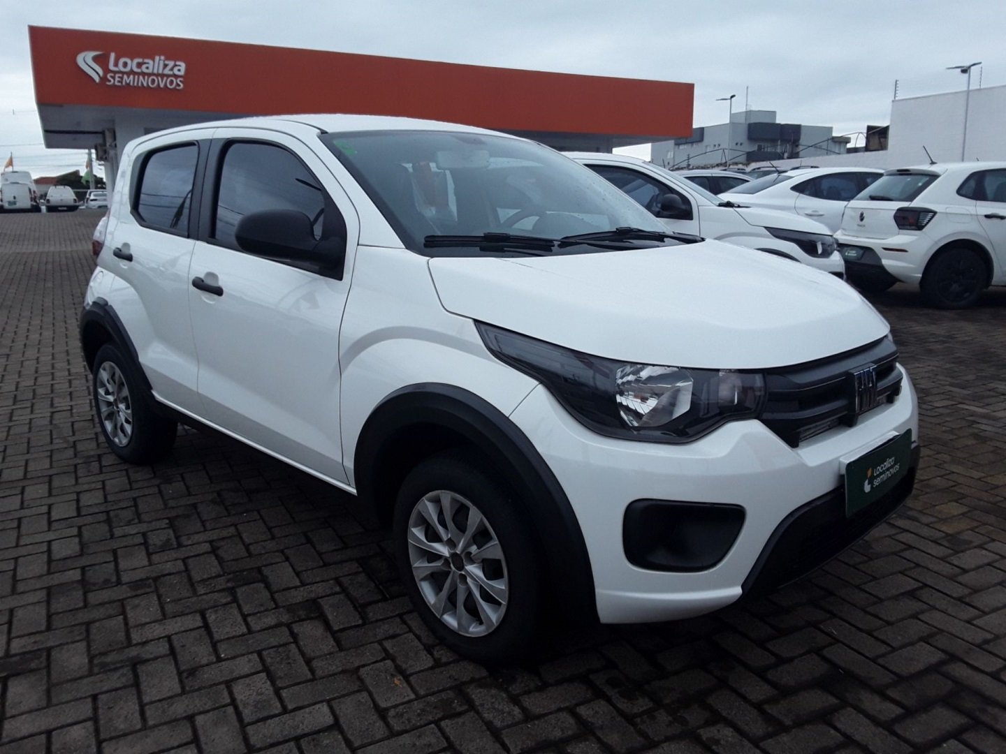 Fiat Mobi LIKE 1.0 Fire Flex 5p. na cor Branco em Cascavel / PR - 853474