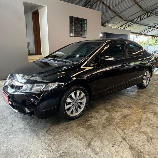 imagem de Sed. LXL/LXL SE 1.8 Flex 16V Mec.