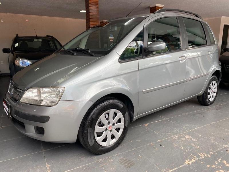 Fiat Idea ELX 1.4 mpi Fire Flex 8V 5p na cor Cinza em Curitiba / PR - 857559