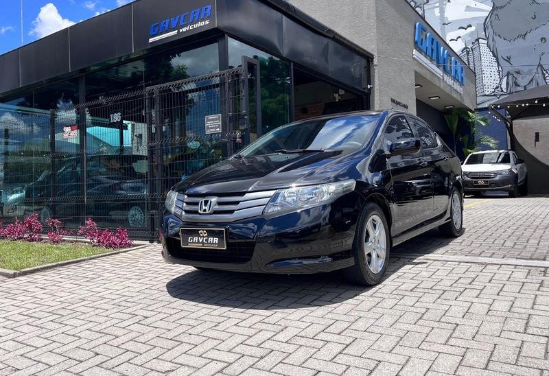 imagem de Sedan LX 1.5 Flex 16V 4p Aut.