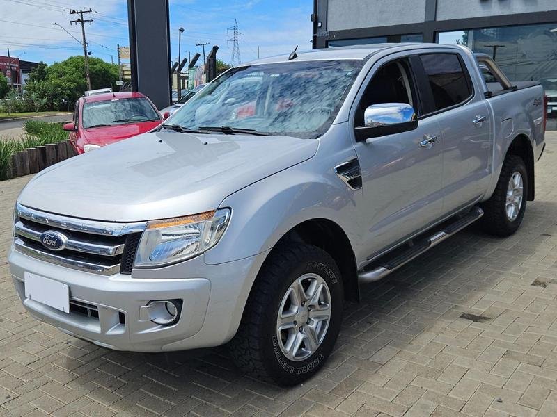 imagem de XLT 3.2 20V 4x4 CD Diesel Aut.