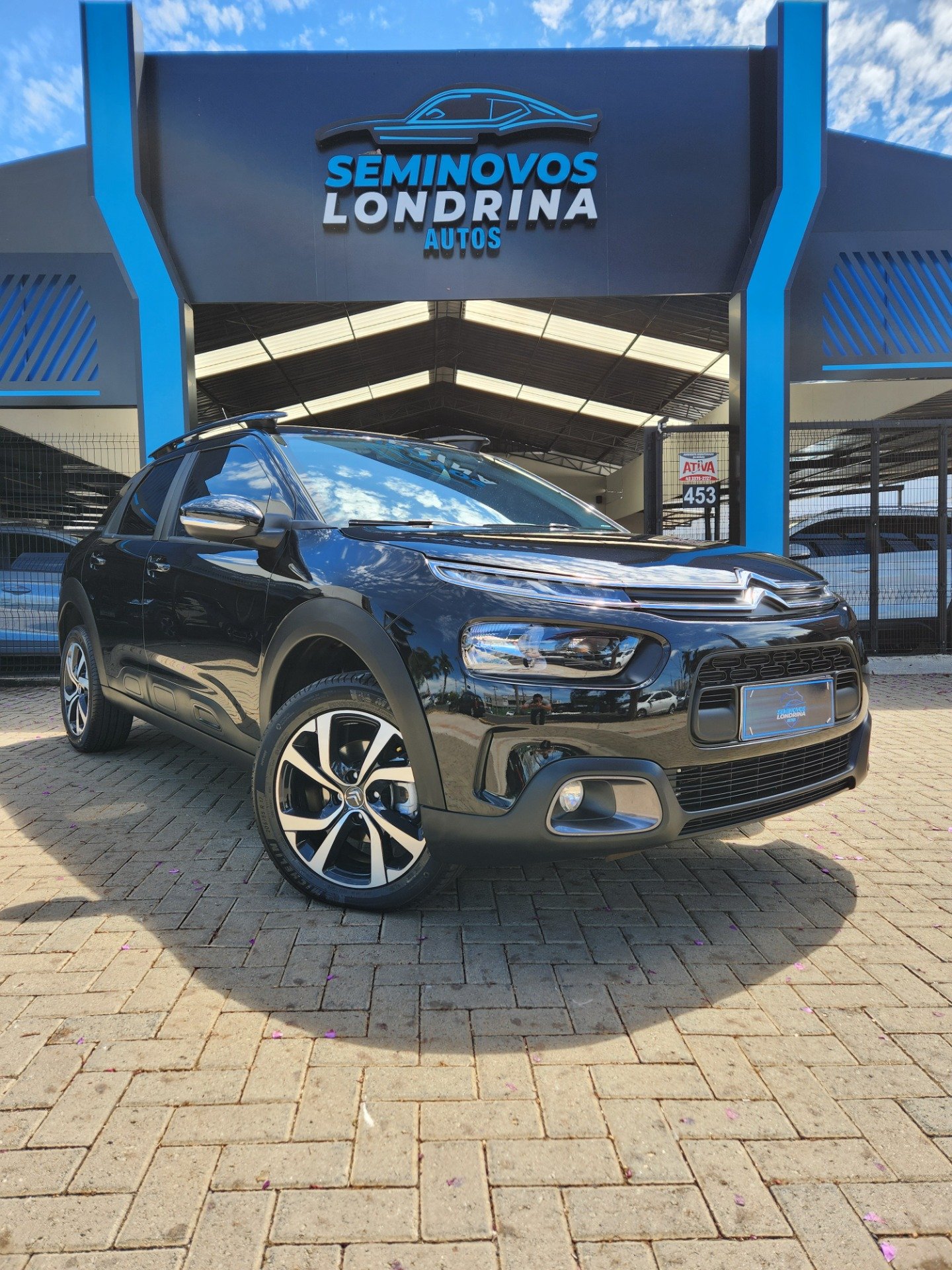 Citroën C4 Cactus SHINE 1.6 Turbo Flex Aut. na cor Preto em Londrina / PR - 857904