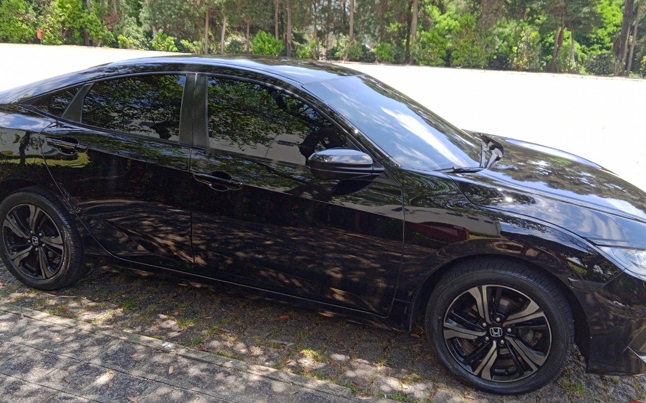 Honda Civic Sedan SPORT 2.0 Flex 16V Mec.4p na cor Preto em Pinhais / PR - 857906