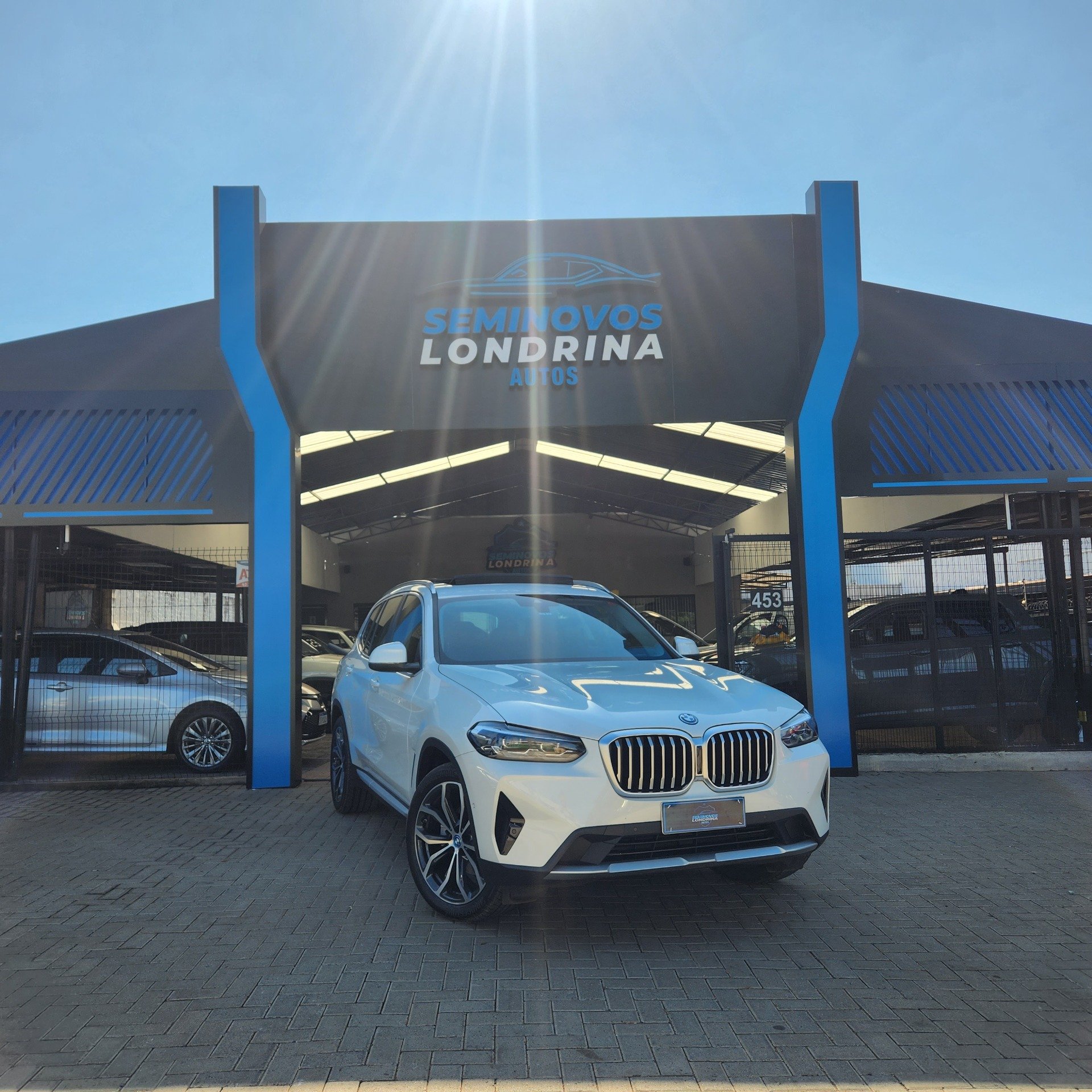 imagem de XDRIVE 30e X-Line Turbo Aut. (Híb.)