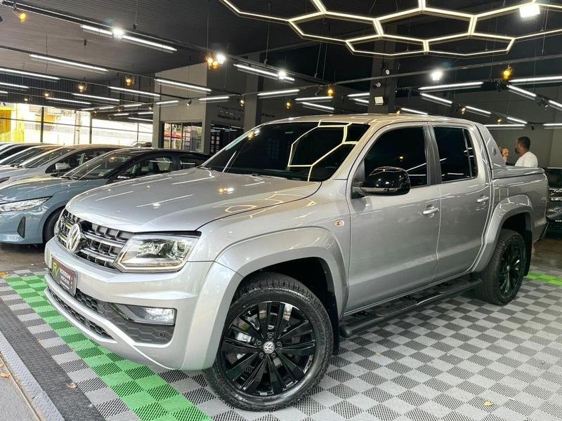 Volkswagen AMAROK Extreme CD 3.0 4x4 TB Dies. Aut. na cor Prata em Londrina / PR - 858052