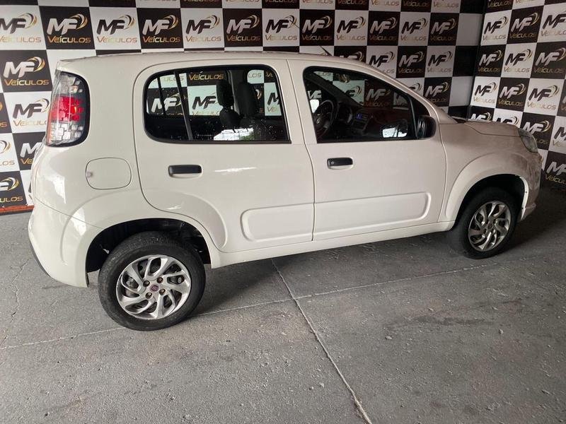 Fiat UNO ATTRACTIVE 1.0 Fire Flex 8V 5p na cor Branco em Curitiba / PR - 858260