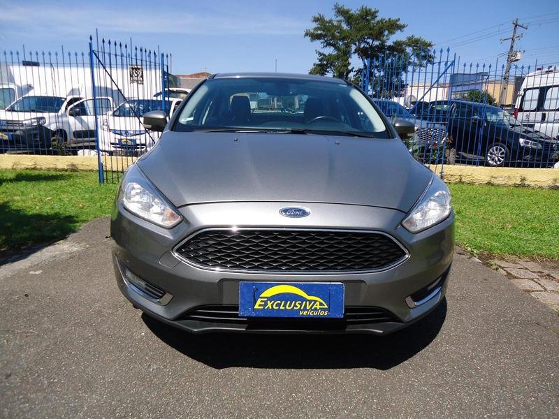 Ford Focus Fastback SE/SE PLUS 2.0 Flex Aut. na cor Cinza em Curitiba / PR - 858420