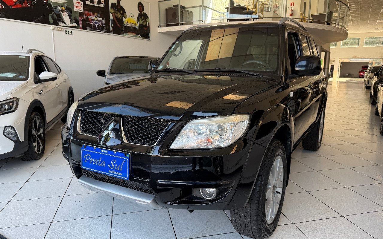 Mitsubishi Pajero TR4 2.0/ 2.0 Flex 16V 4x4 Aut. na cor Preto em Curitiba / PR - 858562
