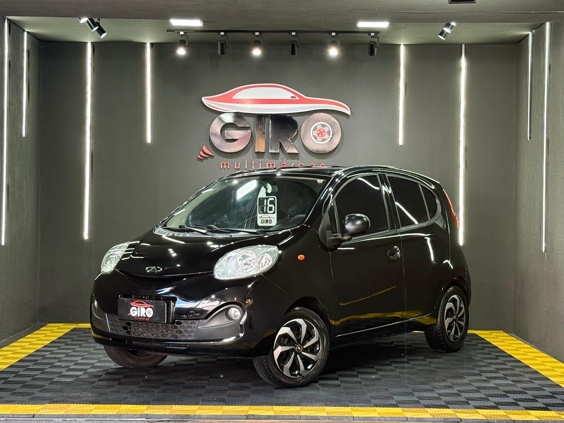 Caoa Chery QQ 1.1/1.0 12V 69cv 5p na cor Preto no Alvorada / RS - 859203