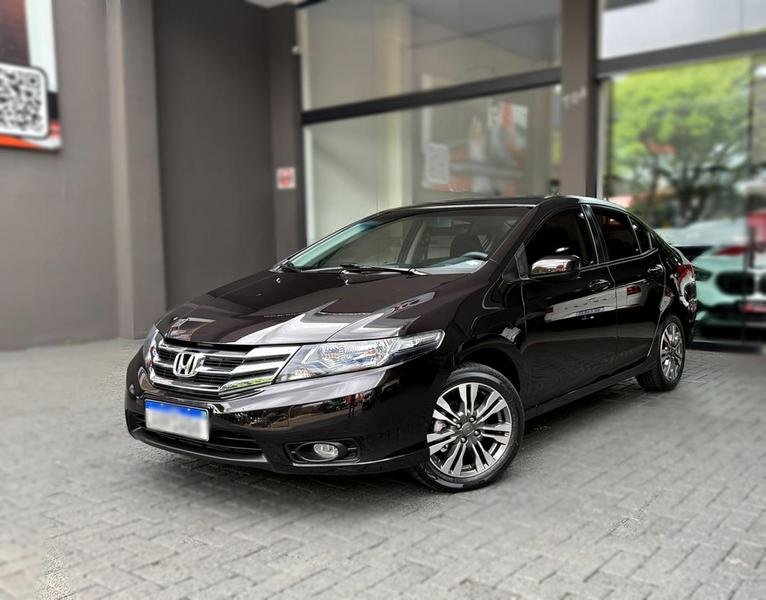 imagem de Sedan LX 1.5 Flex 16V 4p Aut.