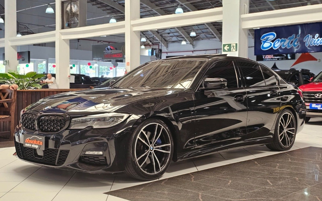 imagem de M Sport 2.0 Turbo Aut. (Híbrido)