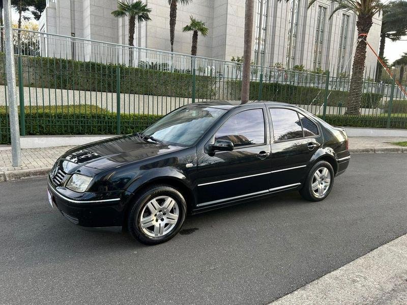 Volkswagen Bora 2.0/ 2.0 Flex 8v Mec. na cor Preto em Curitiba / PR - 860264