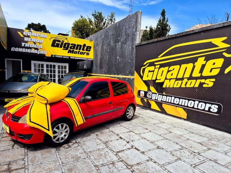 Renault Clio Hi-Flex 1.0 16V 3p na cor Vermelho em São José dos Pinhais / PR - 860267