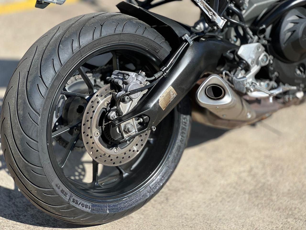 YAMAHA MT-09 850cc/ABS  na cor Roxo em Xanxerê / SC - 862171