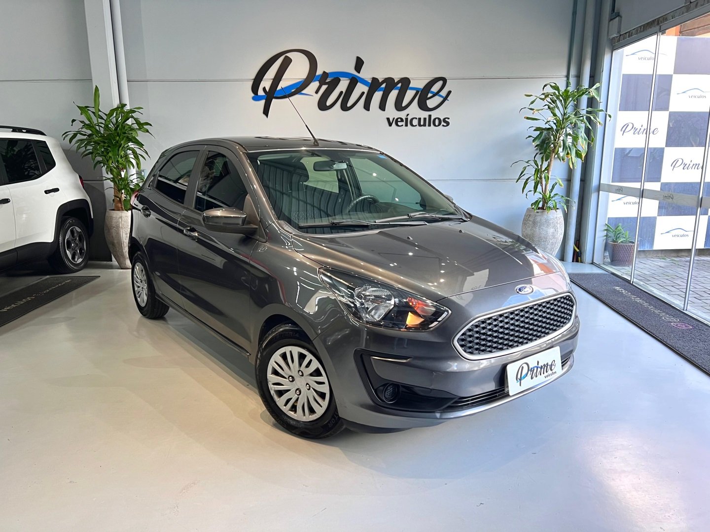Ford Ka + Sedan 1.0 SE/SE PLUS TiVCT Flex 4p na cor Cinza no Estância Velha / RS - 862825