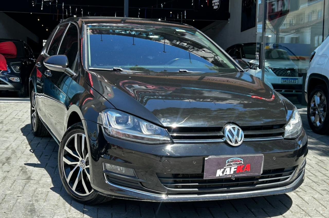 Volkswagen Golf Highline 1.4 TSI 140cv Mec. na cor Preto em Joinville / SC - 862848