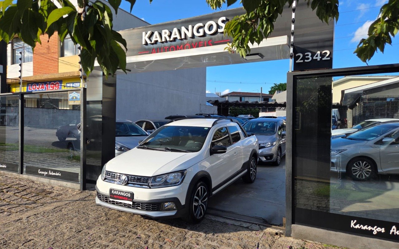 Volkswagen Saveiro CROSS 1.6 T.Flex 16V CD na cor Branco em Curitiba / PR - 863378
