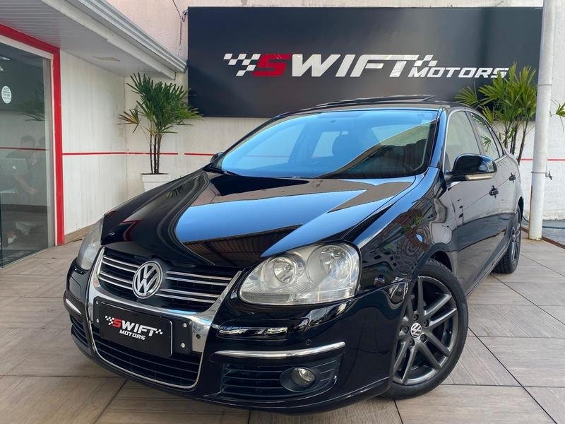 Volkswagen Jetta 2.5 20V 150/170cv Tiptronic na cor Preto em Curitiba / PR - 863528