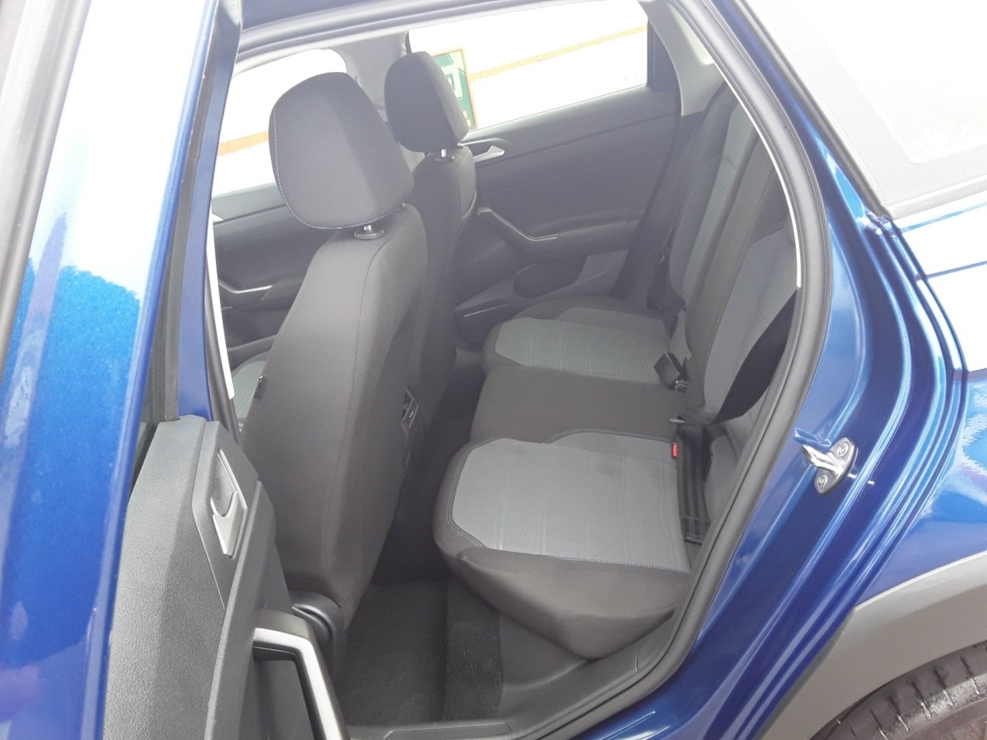 Volkswagen Nivus Comfortline 1.0 200 TSI Flex Aut. na cor Azul em Maringá / PR - 864194