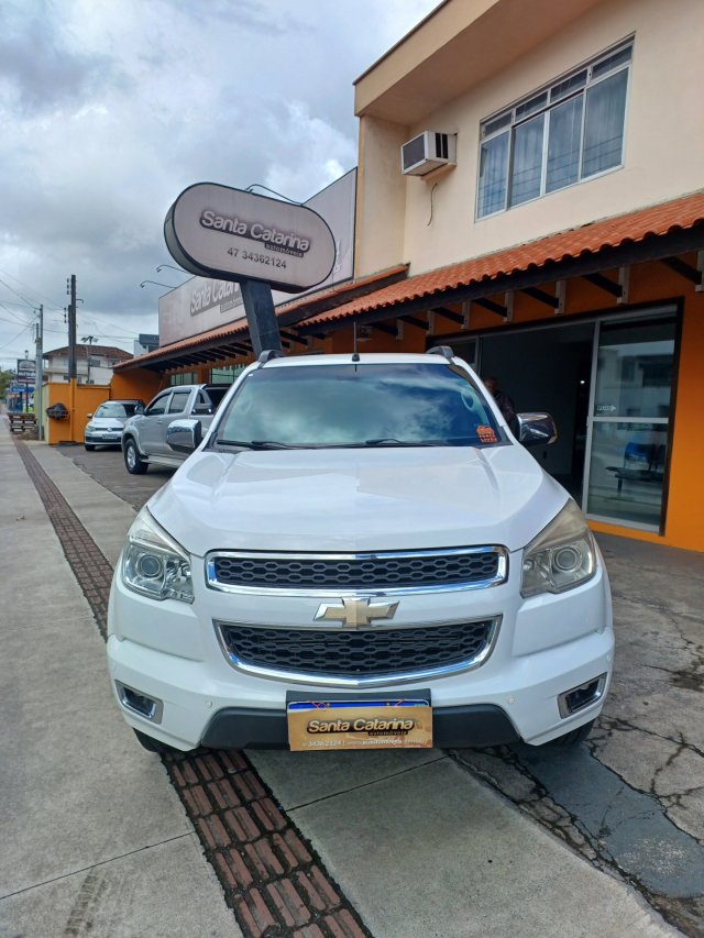 Chevrolet S10 Pick-Up LTZ 2.8 TDI 4x4 CD Dies.Aut na cor Branco em Joinville / SC - 864235