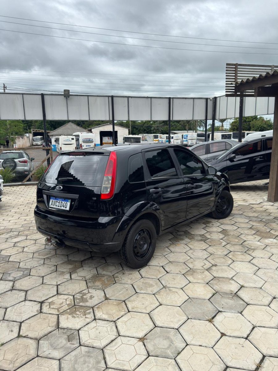 Ford Fiesta 1.6 8V Flex/Class 1.6 8V Flex 5p na cor Preto no Osório / RS - 865090