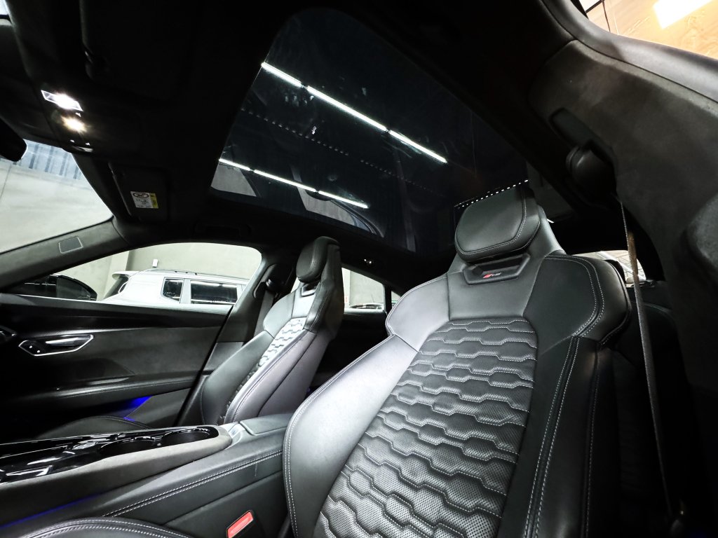 Audi E-Tron E-Tron GT Quattro Aut. (Elétrico) na cor Azul em Florianópolis / SC - 865189