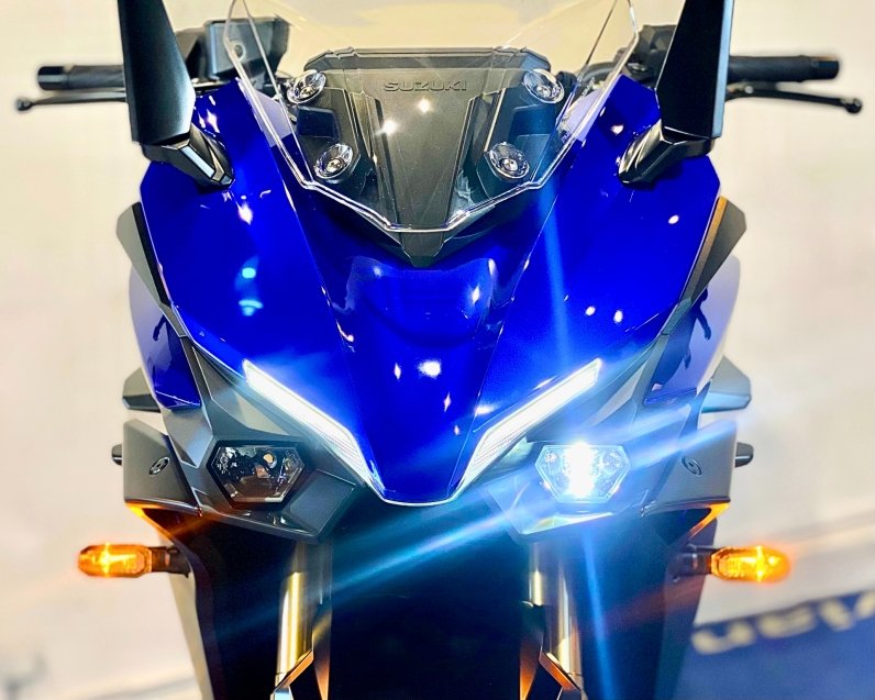 Suzuki GSX-S 1000 GT  na cor Azul em Curitiba / PR - 865259