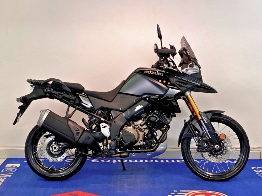 Suzuki DL 1050 XT V-STROM  na cor Preto em Curitiba / PR - 865293