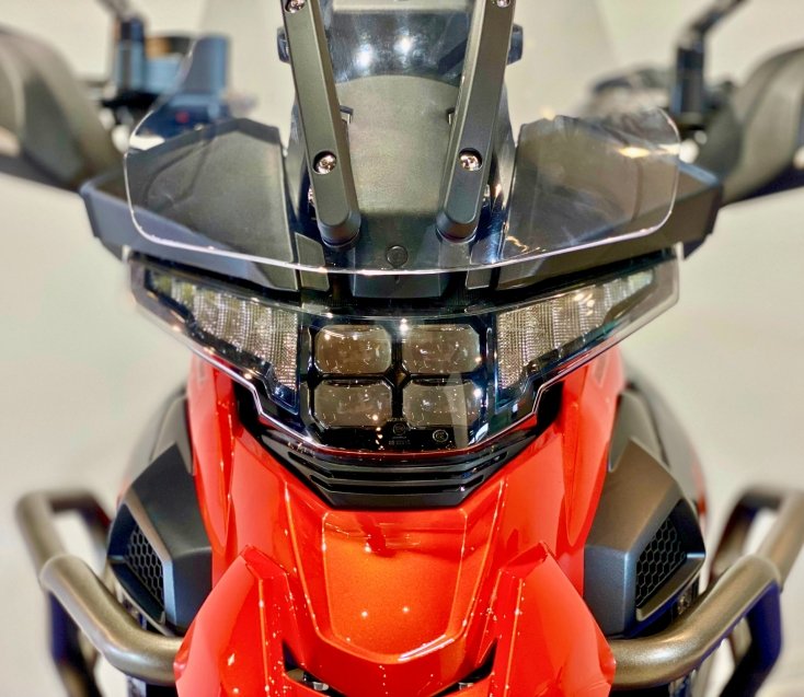 ZONTES T 350 X  na cor Laranja em Curitiba / PR - 865295