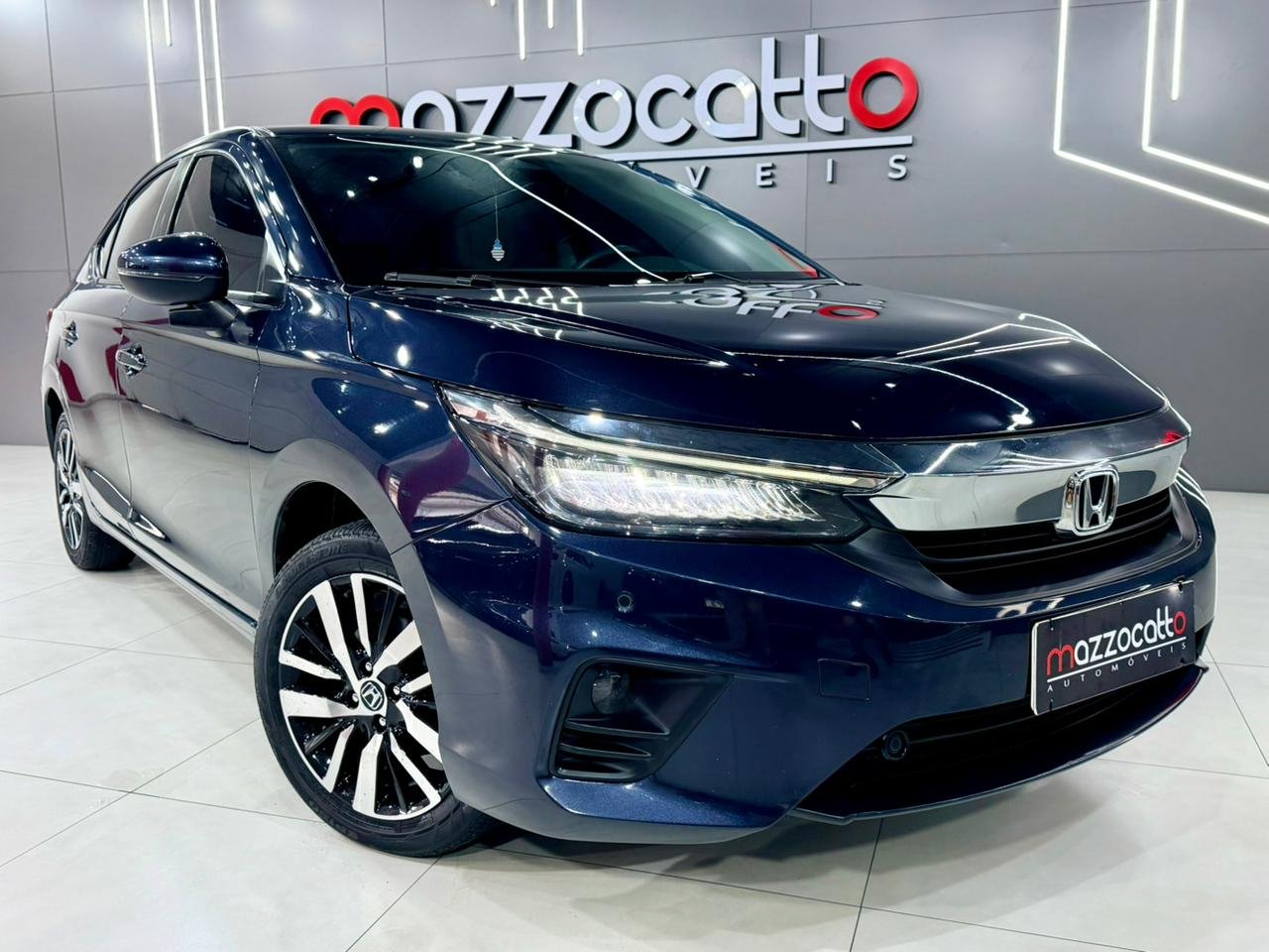 Honda City Sedan Touring 1.5 Flex 16V 4p Aut. na cor Azul em Joinville / SC - 865326