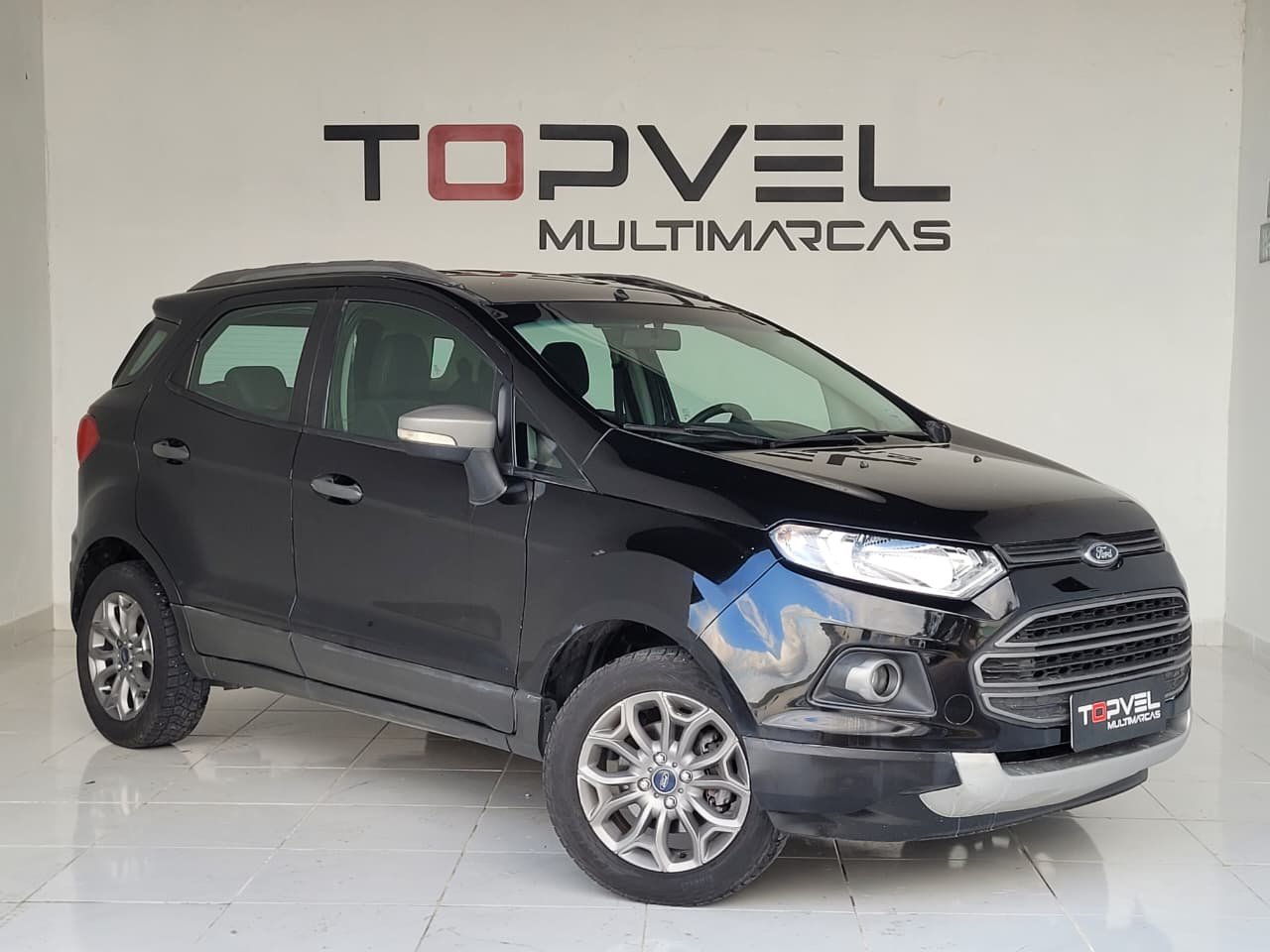 Ford EcoSport FREESTYLE 1.6 16V Flex 5p na cor Preto em São José / SC - 865470